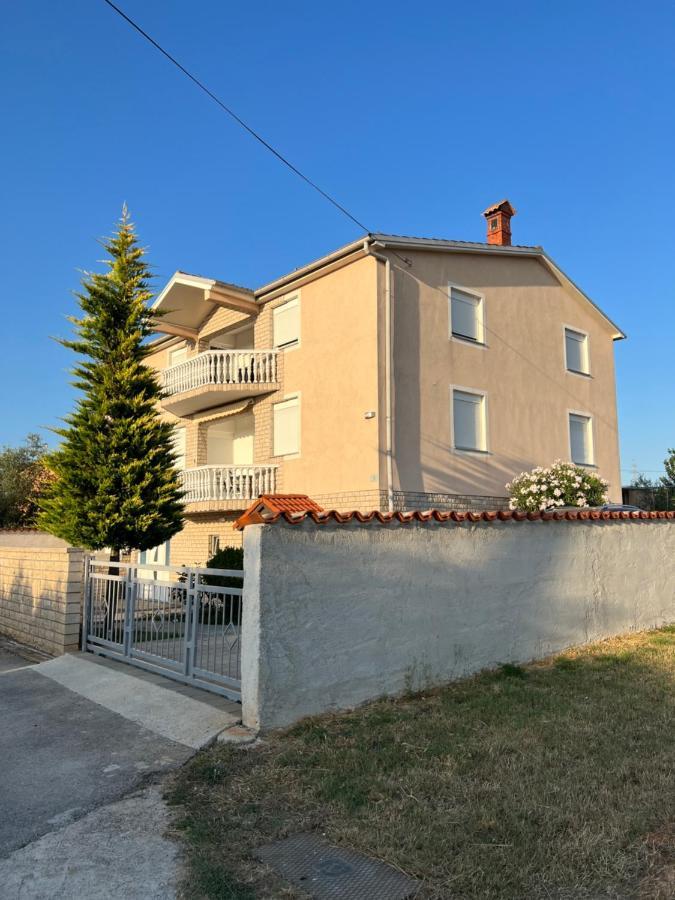 Apartments Ban Galižana Εξωτερικό φωτογραφία
