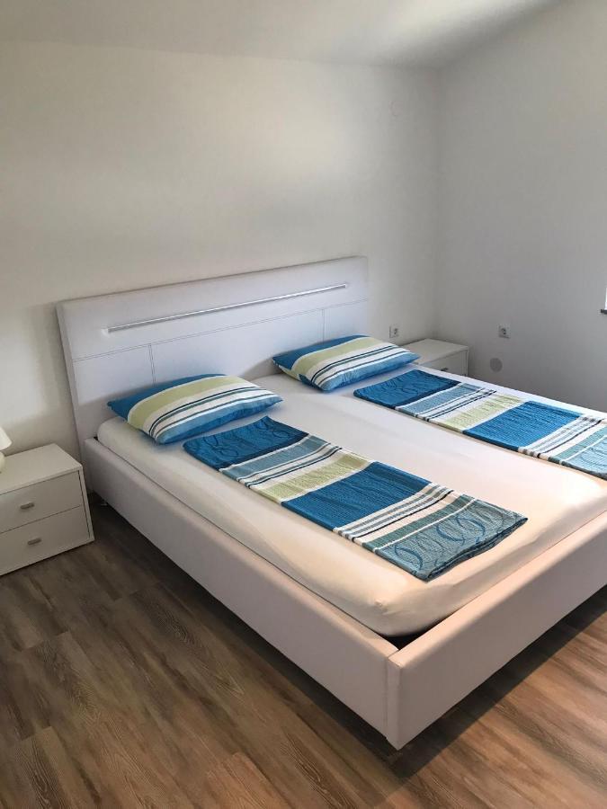 Apartments Ban Galižana Εξωτερικό φωτογραφία