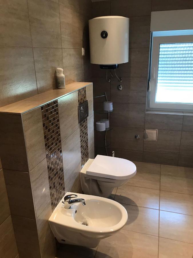 Apartments Ban Galižana Εξωτερικό φωτογραφία