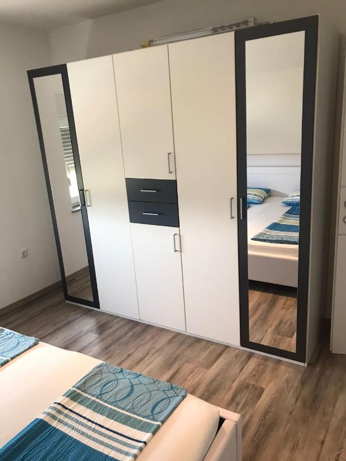 Apartments Ban Galižana Εξωτερικό φωτογραφία
