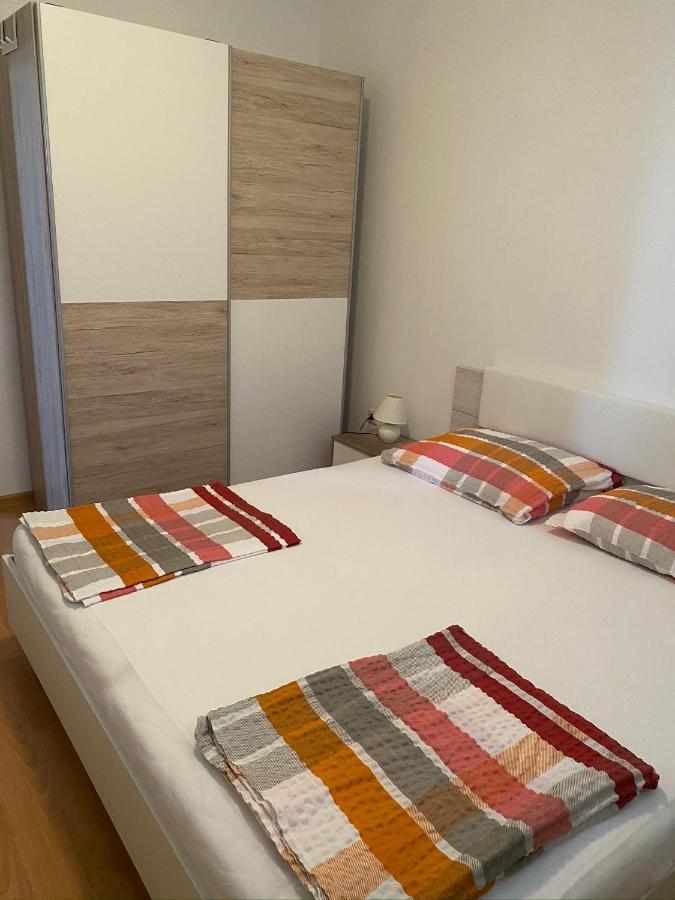 Apartments Ban Galižana Εξωτερικό φωτογραφία