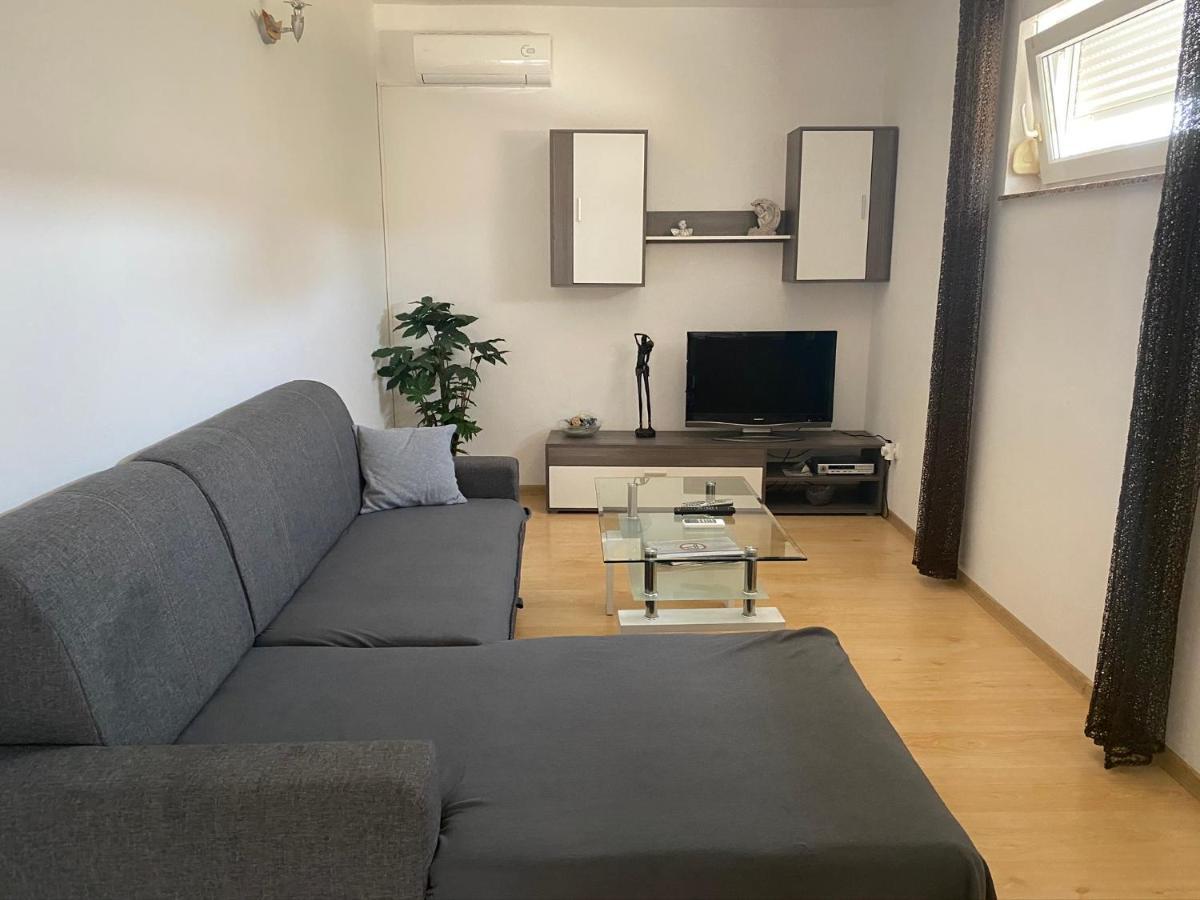 Apartments Ban Galižana Εξωτερικό φωτογραφία